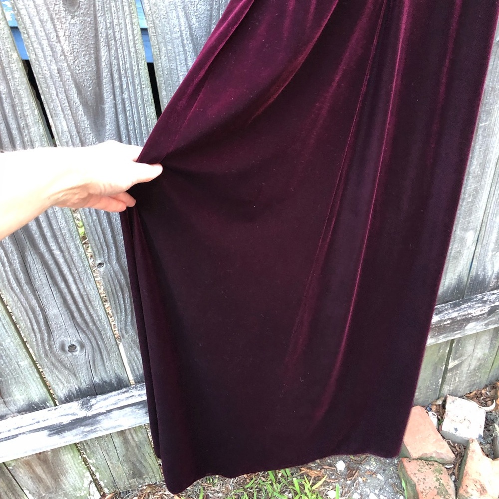 Vintage Reggio Maroon Velvet Maxi Dress Halter Beaded Strappy Wine Red - Picture 9 of 15